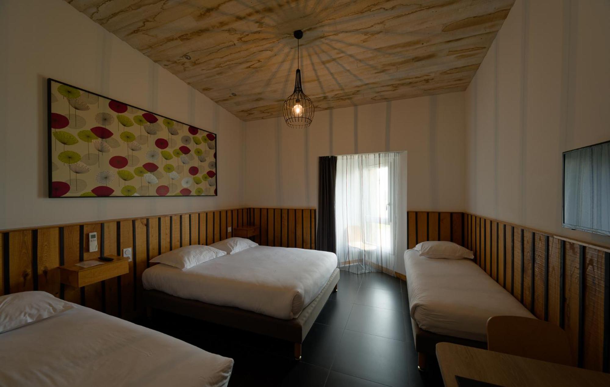 Cit'Hotel Le Relais Du Boisniard Chambretaud Exteriör bild